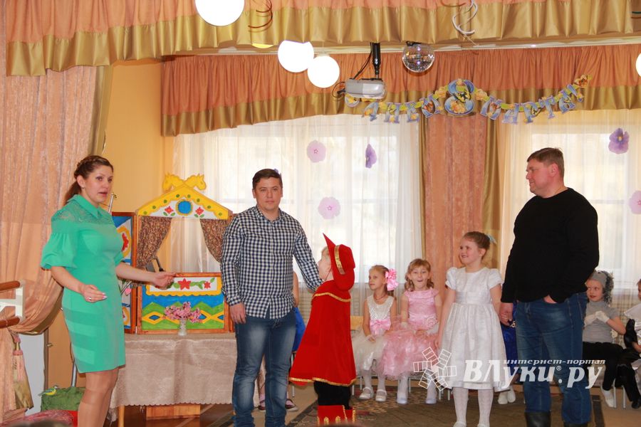 8 марта в саду 26