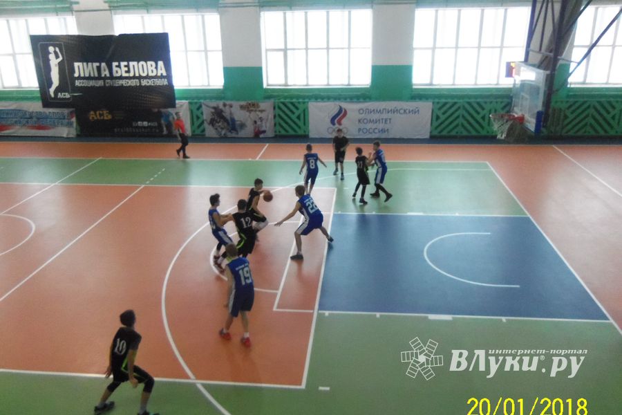 Великолукские баскетболисты будут играть за бронзовые награды