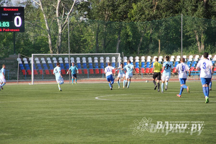 В Великих Луках состоялся матч Первенства СЗФО по футболу между командами «Луки-Энергия» и «Химик»