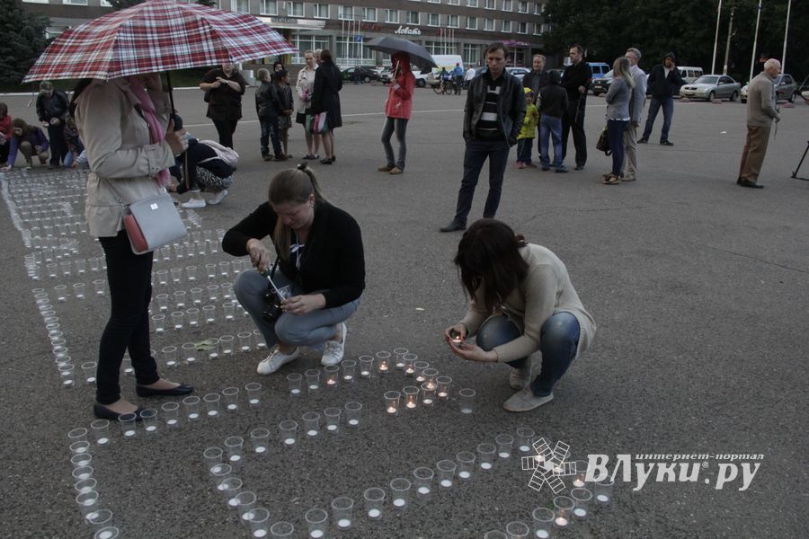 Почтить память павших и поддержать акцию «Свеча памяти» сможет каждый великолучанин (ФОТО)