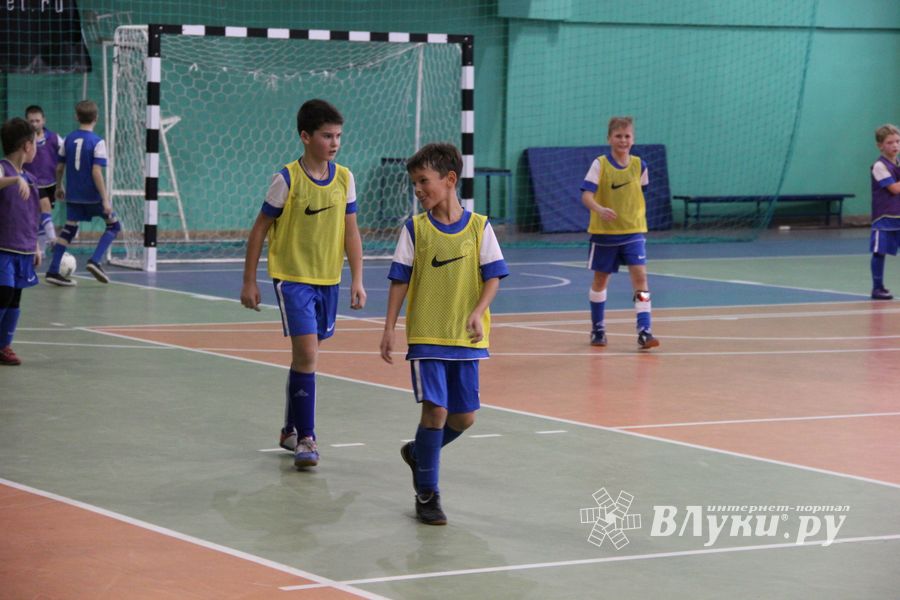 Новогодний футбол