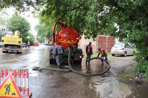 Авария в сетях водопровода на проспекте Гагарина (ФОТО)