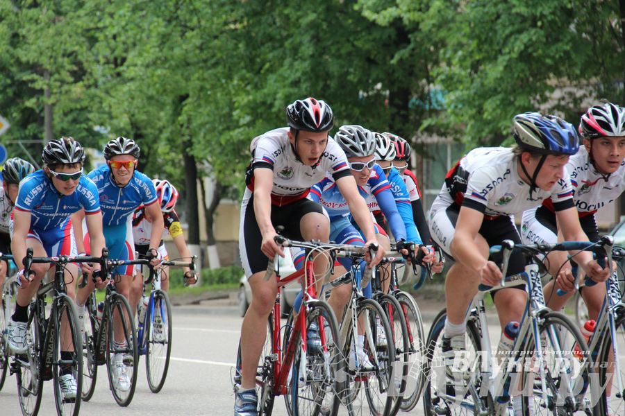 Гонка-критериум по велосипедному спорту