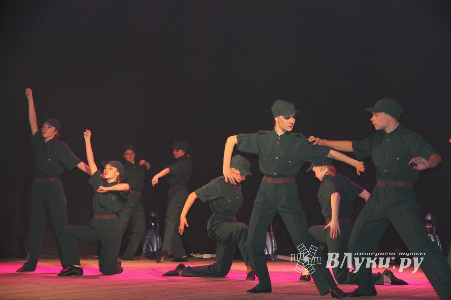 18 мая состоялся юбилейный концерт коллектива мажореток «Золотые погоны» (ФОТО)