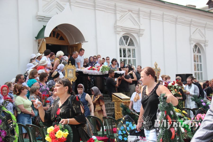 Состоялась траурная церемония прощания с погибшими поломниками