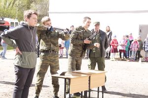 В 10 лицее к «освобождению заложников» привлекли новые силы (ФОТО)