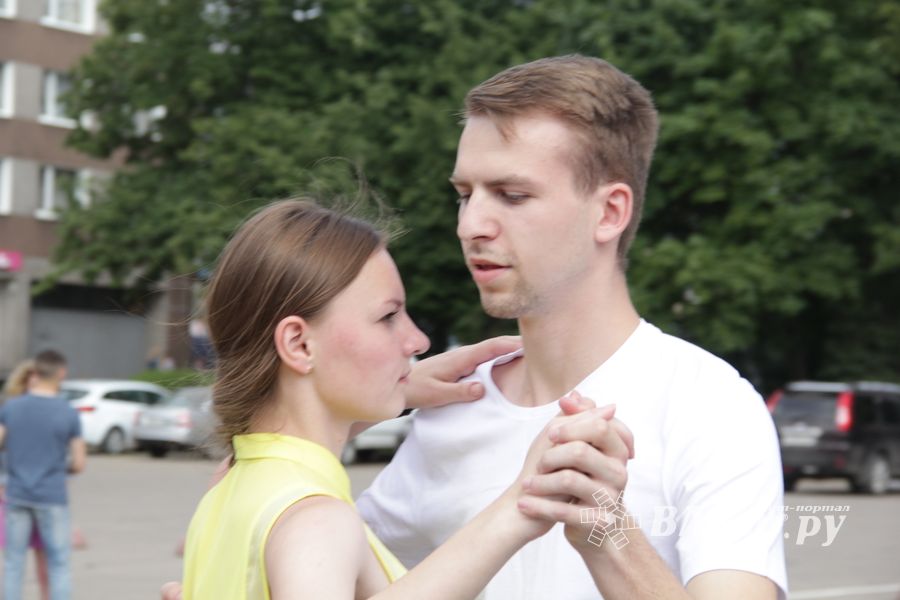 Репетиция вальса