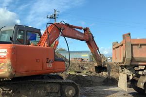 Проезд перекрёстка Дружба-Дьяконова временно затруднён (ФОТО)