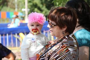 ​В Великих Луках сказочный «Праздник мороженого» подарил радость детям