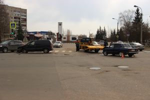 ДТП на перекрёстке Ленина-Дьяконова (ФОТО)