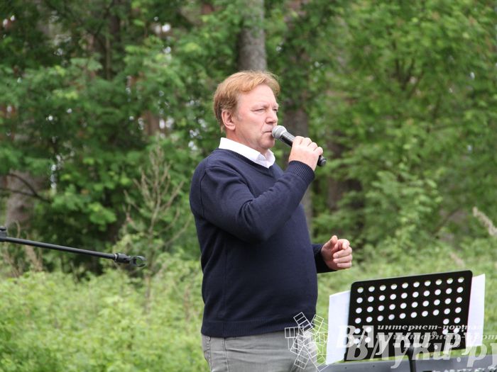 Торжественная церемония закладки Камня Памяти у деревни Каськово