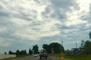 В Великолукском районе продолжается ремонт дорог (ФОТО)