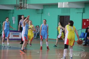 Игра за 3 место СОШ 12, Великие Луки — Гимназия Невель (девушки)