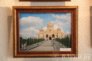 В художественном салоне состоялась фотовыставка «Летние впечатления»