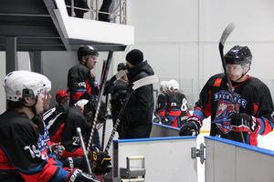 «Экспресс» с разгромным счетом обыграл «Родину» (ФОТО)