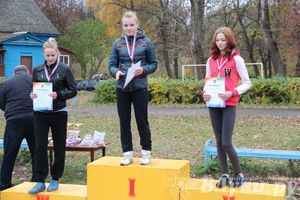 Легкоатлетический осенний кросс прошел в Великих Луках (фото)