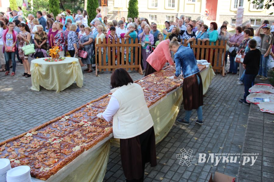 Празднование 850-летия  началось в храмах Великих Лук (ФОТО)