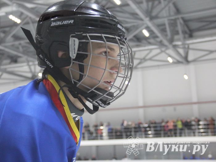 ХК «ЛукиСпорт» разгромила команду Невеля (ФОТО)