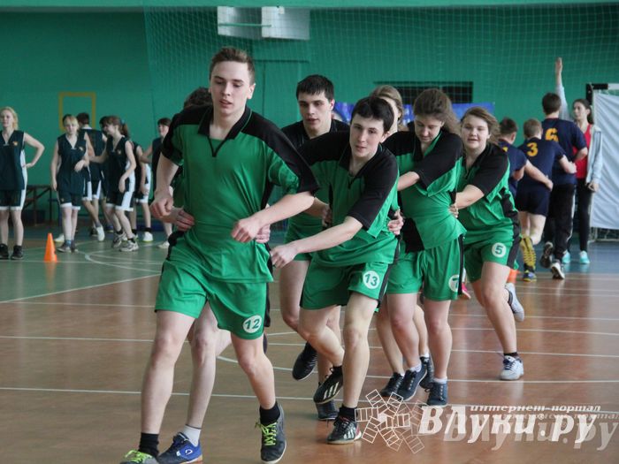 В Великих Луках прошли соревнования на Кубок Красного Креста