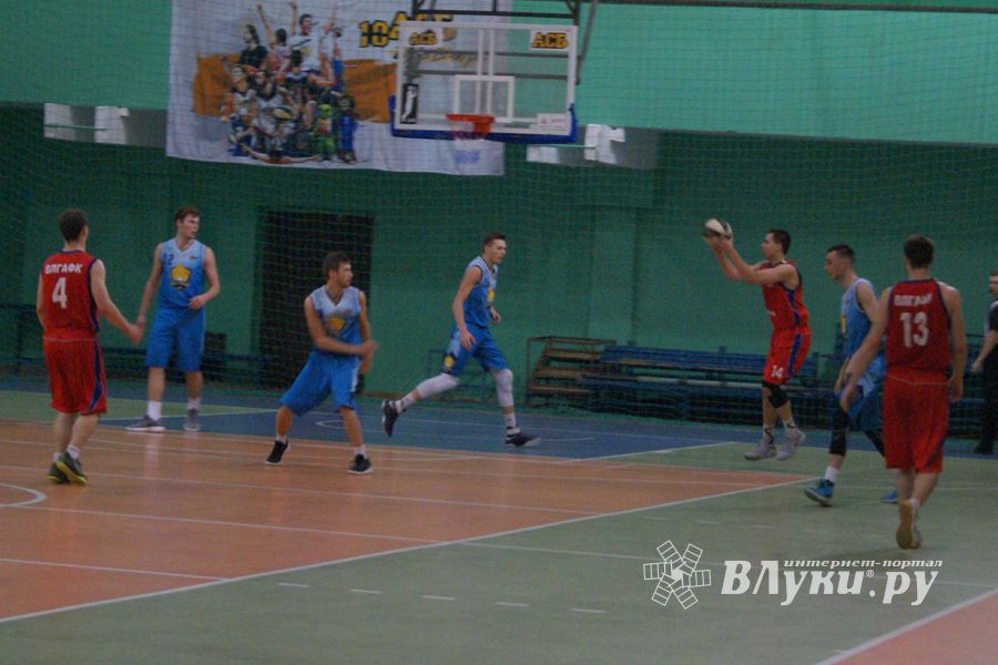 В Великих Луках прошли студенческие игры АСБ