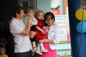 В Великих Луках чествовали близнецов (ФОТО)