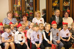 Юные великолучане отметили День победы (ФОТО)