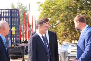 Михаил Ведерников пообщался с сотрудниками заводов «Микрон» и ВОМЗ (ФОТО, ВИДЕО)