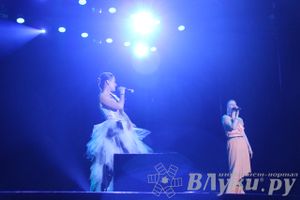 В Великих Луках состоялся сольный концерт певицы Цветаны
