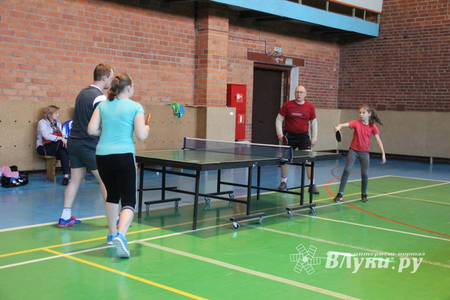 В Великих Луках прошел Кубок области по настольному теннису (ФОТО)