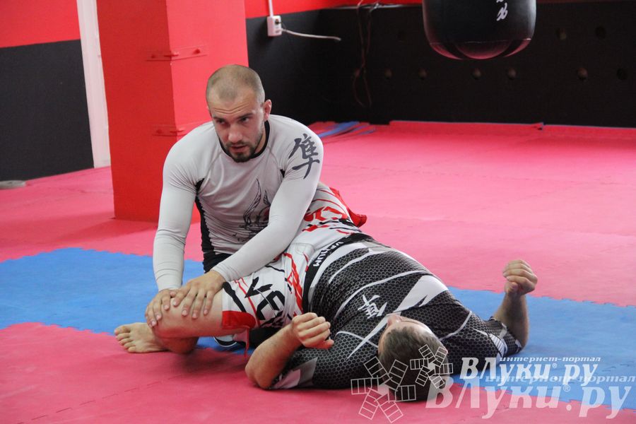 В ВПСК «ШТОРМ» прошел первый открытый ковер по грепплингу (фото)