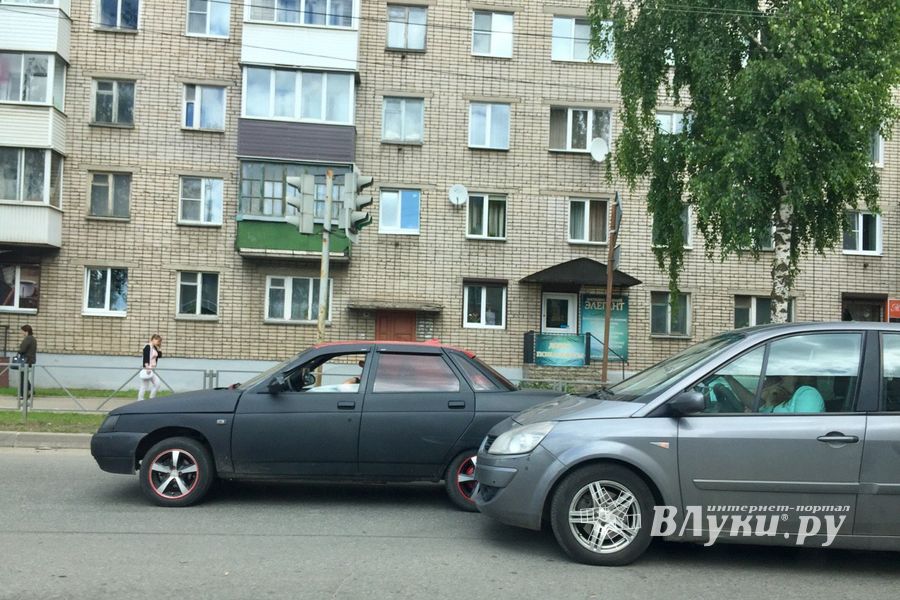 ДТП в Великих Луках (ФОТО)