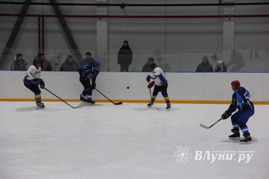 К «ЛукиСпорт» уступил с разницей в одну шайбу (ФОТО)