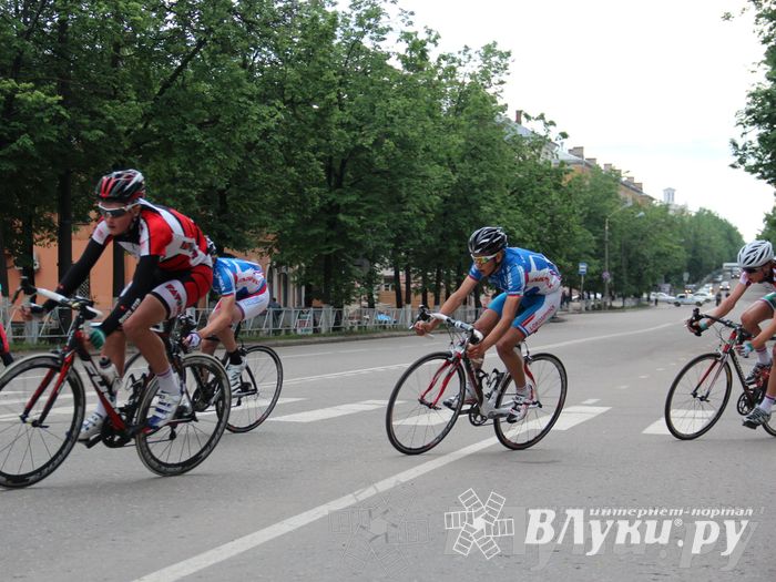 Гонка-критериум по велосипедному спорту
