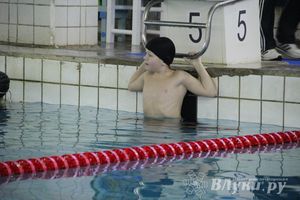 Юные великолучане соревновались за кубок Деда Мороза (фото)