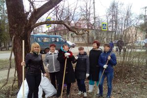 Сотрудники детского сада №16 провели субботник (ФОТО)