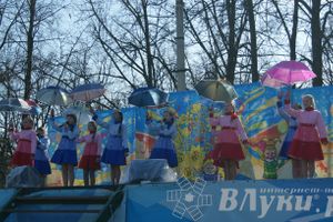 Весенняя ярмарка 2013 прошла в Великих Луках