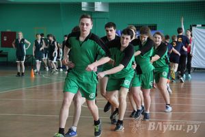 В Великих Луках прошли соревнования на Кубок Красного Креста