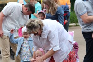 В Великих Луках чествовали близнецов (ФОТО)