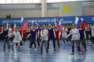 В Великих Луках стартовали всероссийские соревнования лучников (фото)