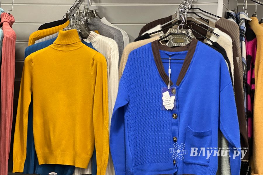 Где в Великих Луках купить подарки к Новому году (ФОТО)