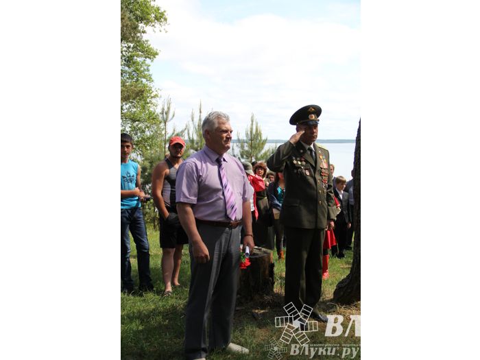 Торжественная церемония закладки Камня Памяти у деревни Каськово