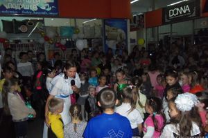 ТЦ «Апельсин» отметил три года