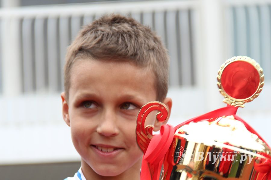 Финальные игры футбольного фестиваля «Локобол-РЖД-2014»