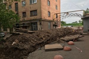 На пл. Калинина заменили большой участок теплосетей (ФОТО)