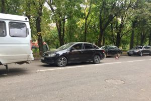 «Фольксваген» догнал «Газель» в Великих Луках (ФОТО)