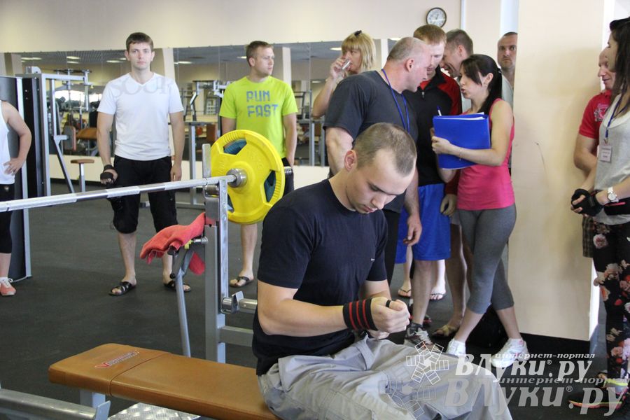 Народный жим в «С-Фитнес»