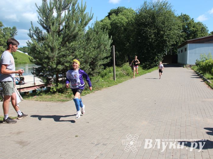 В Великих Луках прошёл Олимпийский День (ФОТО)