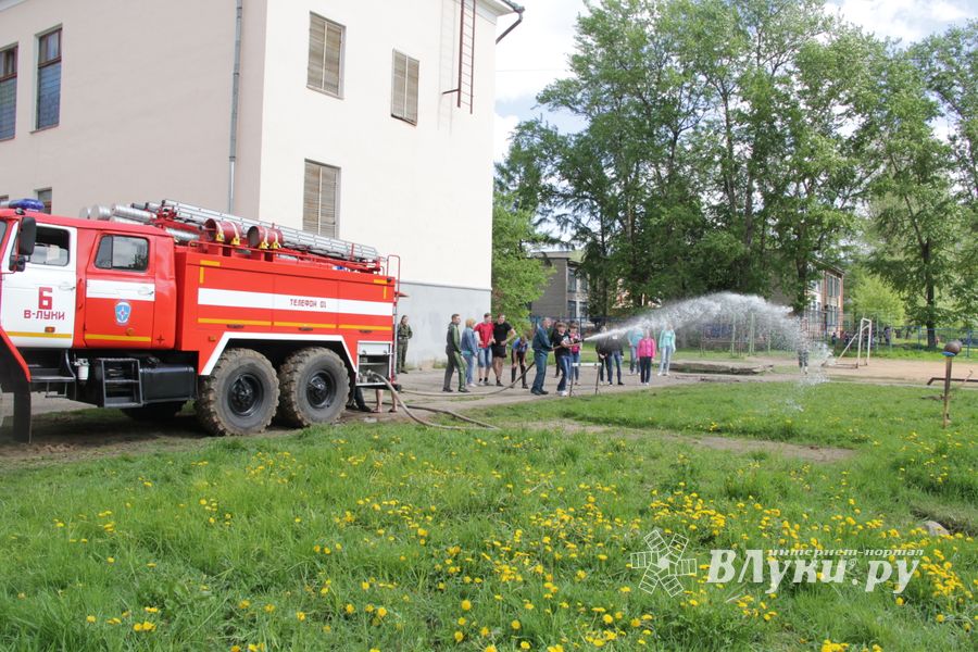 В 10 лицее прошла игра «Освобождение заложников» (ФОТО)