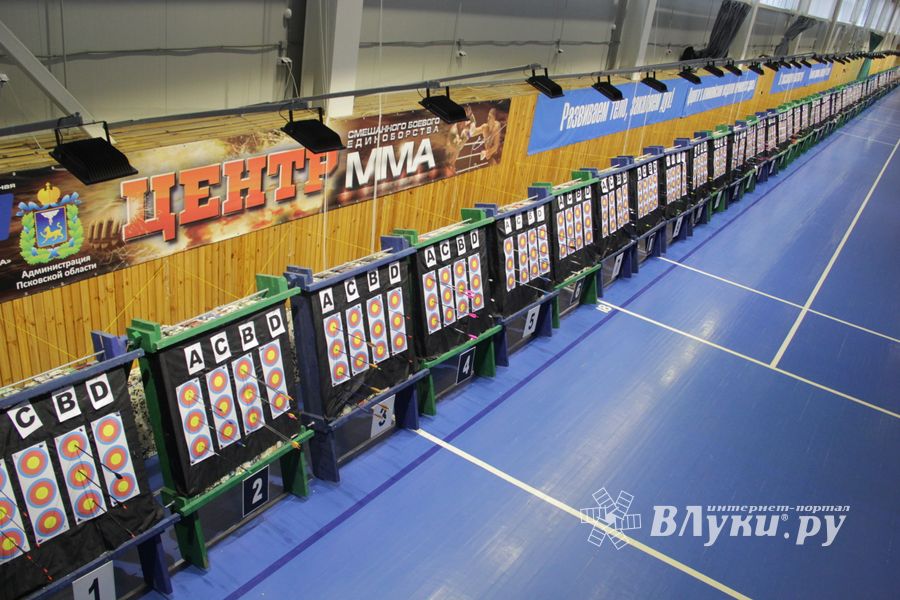 В Великих Луках стартовали всероссийские соревнования по стрельбе из лука «Надежда России» (ФОТО)