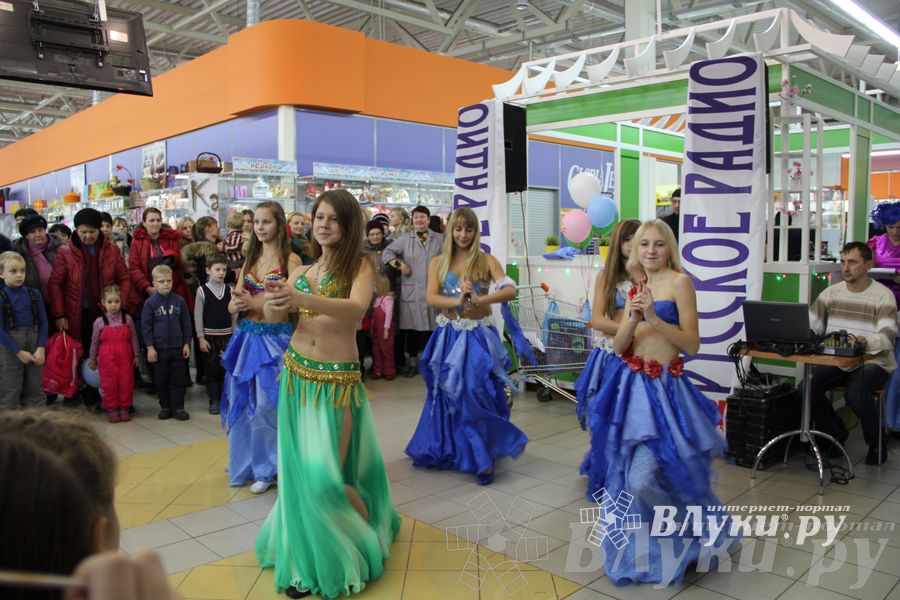 Ночь распродаж в ТЦ «Апельсин»